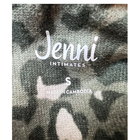 Jenni Womens Soft Knit Cozy V-Neck Sleepshirt Green Leopard Animal Print Small - Picture 3 of 10